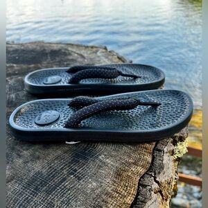 Allbirds Sugar Zeffer 2 Flip Flops. BLACK.      NEW  Sz.8